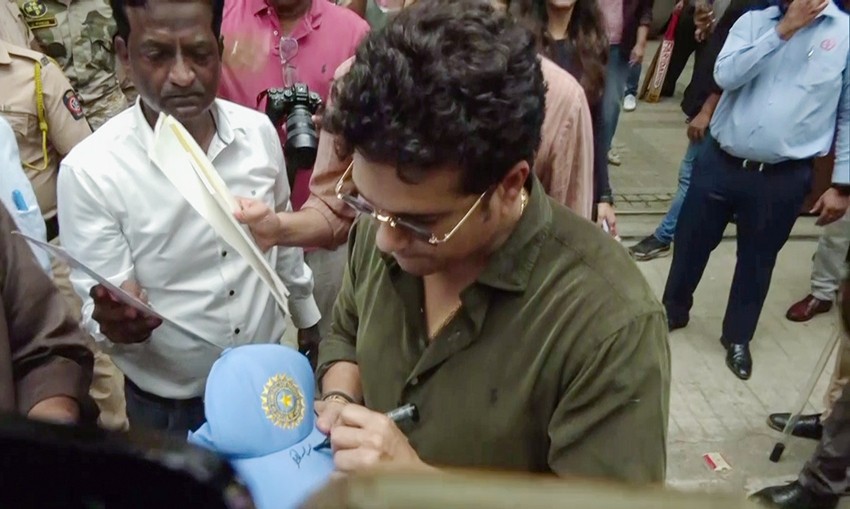Sachin Tendulkar fans Mumbai