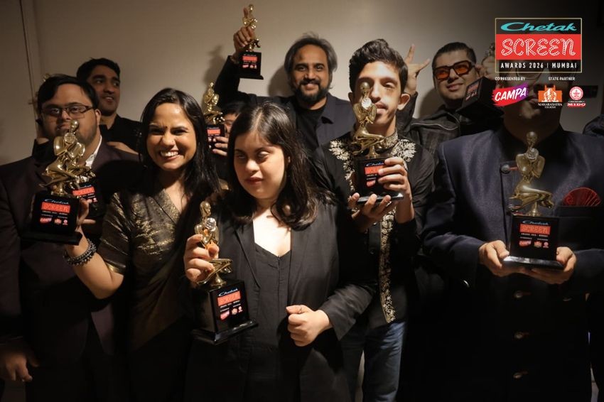 Sitaare Zameen Par team won the Courage in Cinema award