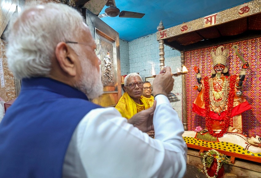 PM Modi in Kolkata