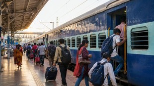 Indian Railways to run 908 summer special train benefits for bihar up maharashtra Chhattisgarh passenger