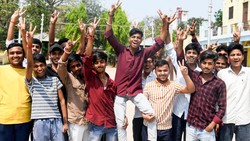 यूपी-उत्तराखंड समेत ये 4 बोर्ड रिजल्ट अगले 2-3 हफ्ते में होने वाले हैं जारी, यहां देखें पूरी डिटेल; डिजिलॉकर ने दिया अपडेट
