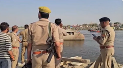 यमुना में पंटून पुल से टकराकर पलटी नाव, 10 श्रद्धालुओं की मौत, पीएम मोदी और सीएम योगी ने जताया दुख