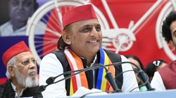 UP Politics: गैर-यादव OBC वोट बैंक को साधने पर सपा की नजर, महिला लीडरशिप के जरिए NDA को टक्कर देंगे अखिलेश यादव
