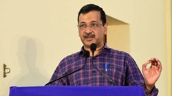 ‘मेरा मानना है कि उनका संदेह जायज’, अरविंद केजरीवाल के समर्थन में आए ‘पुराने साथी’ प्रशांत भूषण