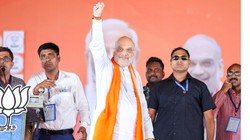 बंगाल चुनाव: ‘उल्टा लटका कर सीधा कर देंगे’, गृह मंत्री अमित शाह के खिलाफ कलकत्ता हाई कोर्ट में याचिका