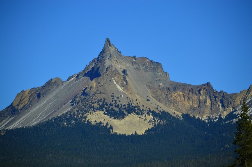 mount thielsen volcano Oregon