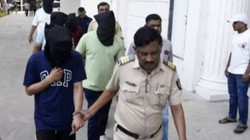 टीसीएस धर्मांतरण मामले को मिलिंद देवड़ा ने बताया बेहद खतरनाक, बोले- क्लासिक ग्रूमिंग गैंग की याद दिलाता है