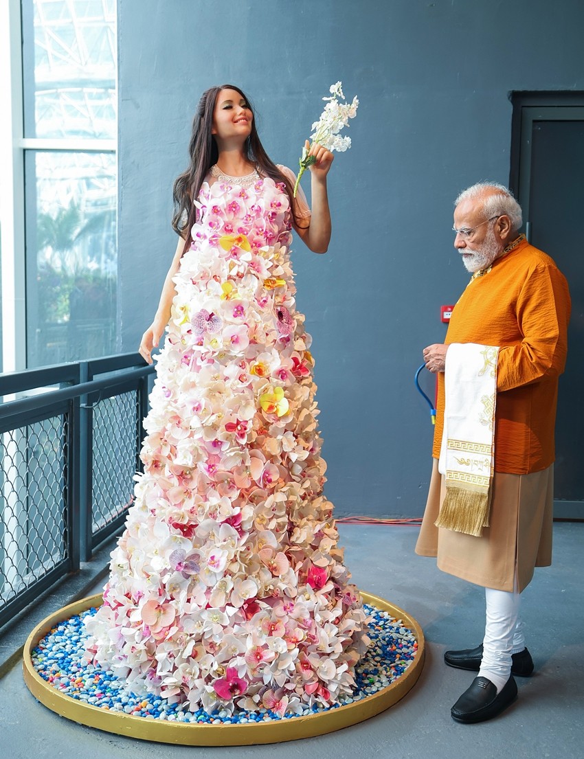 PM Modi applauds growth and heritage