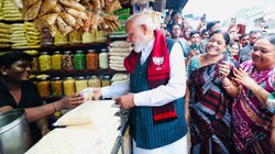 ‘झालमुड़ी मैंने खाई लेकिन झाल TMC को लगी’, पीएम मोदी बोले- चार मई को सभी को बांटी जाएगी