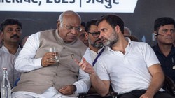 कर्नाटक कांग्रेस का ‘दिल्ली मार्च’: मंत्रिमंडल विस्तार की मांग तेज, खड़गे-राहुल से मिलेंगे विधायक