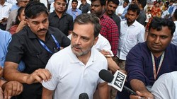 राहुल गांधी ने लोकसभा छोड़ दी एक ‘पहेली’, कांग्रेस के ’16’ वाले पोस्ट ने बढ़ाई उत्सुकता