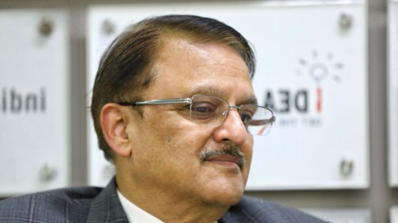 justice abhay s oka, supreme court, delhi high court, recusal matter, arvind kejriwal