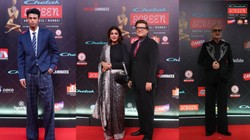 Chetak Screen Awards 2026: सोनाली बेंद्रे, बाबिल खान समेत कई सितारों ने रेड कार्पेट पर बिखेरा ग्लैमर