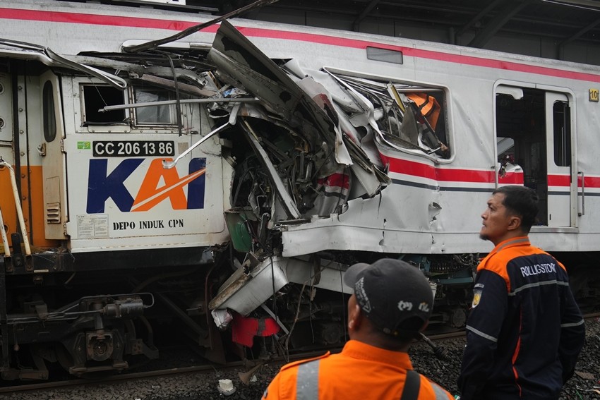 why train accidents are common in Indonesia rail network
