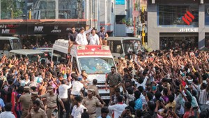 फिल्मों से संसद तक, थलापति विजय की राजनीति में एंट्री, इन एक्टर्स ने भी आजमाई थी किस्मत