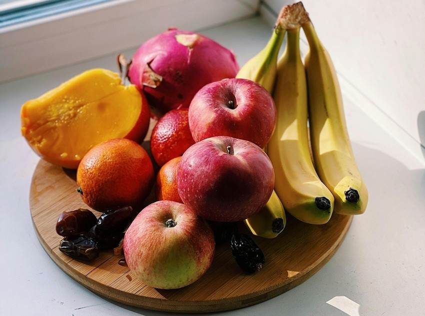 Banana, mango, apple and fig