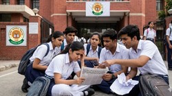 OSM पर बवाल के बीच CBSE आज से शुरू करेगा री-इवैल्यूएशन प्रोसेस, 4 लाख स्टूडेंट्स ने मांगी 11 लाख से अधिक आंसर शीट
