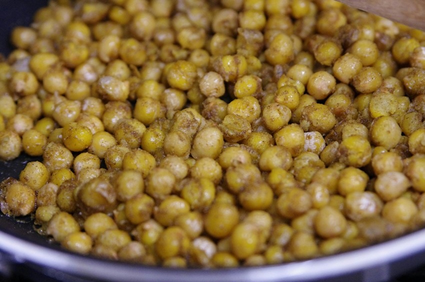Chickpea crunch bites