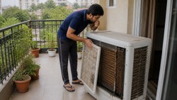 कूलर की बदबू ने कर दिया है परेशान तो सिर्फ पानी बदलना काफी नहीं! स्मेल दूर करने के लिए करें ये 5 काम
