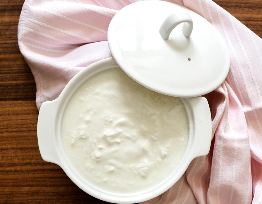 Curd (Yogurt)