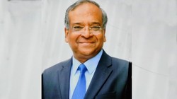 दिल्ली: हौज खास में दर्दनाक हादसा, AC फटने से लगी आग में पूर्व IAS धनेंद्र कुमार की मौत