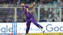 IPL 2026: पानी में बह गए कोलकाता नाइट राइडर्स के 18 करोड़, केवल 8 गेंद फेंक पथिराना टूर्नामेंट से बाहर