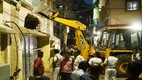 सरकारी जमीन पर अतिक्रमण कर आशियाना बना लेने का चलन बढ़ा है।
