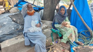 30 साल बाद फिर बेघर हुआ कश्मीरी प्रवासी परिवार, जम्मू में तोड़े गए घरों की पूरी कहानी