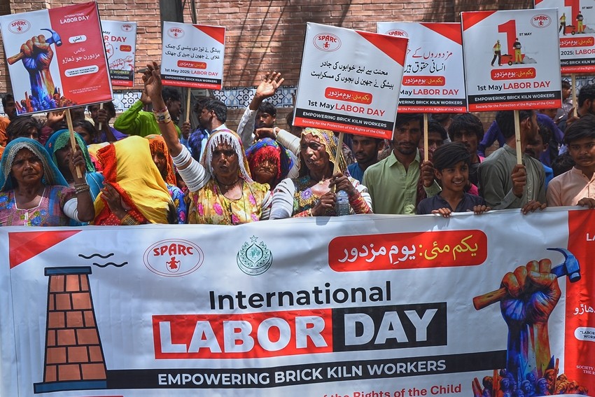 Labour Unions Lead Global Demonstrations Against Inflation