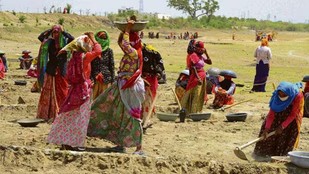 श्रम का भले ही कोई भी रूप हो, यह वाकई सम्मानजनक है।