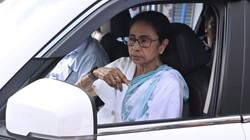बंगाल चुनाव में चौंकाने वाला ट्रेंड: SIR में जिन 20 सीटों पर कटे सबसे ज्यादा नाम, वहां 13 पर TMC का कब्जा
