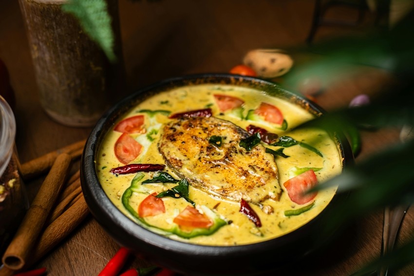 Meen Moilee