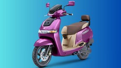 New TVS iQube S Launched: टीवीएस आईक्यूब एस 4.7 kWh भारत में लॉन्च, सिंगल चार्ज में मिलेगी 175Km रेंज, कीमत 1.37 लाख, जानें पूरी डिटेल