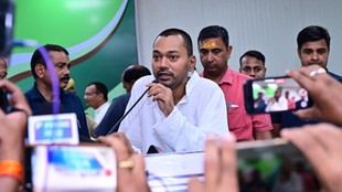 Bihar Congress RJD Slams Nishant Kumar as he sworns as state health minister