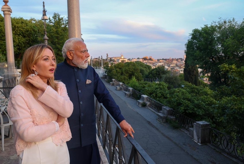 Modi Meloni Viral Moments