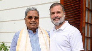 Siddaramaiah Meets Rahul Gandhi After Karnataka CM Resignation, Son Yathindra Also Present