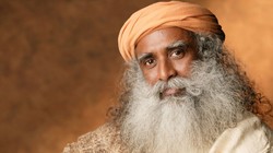 विचार: सद्गुरु से जानिए बुद्ध पूर्णिमा का महत्व, हर इंसान के लिए पीड़ा से परे जाना संभव