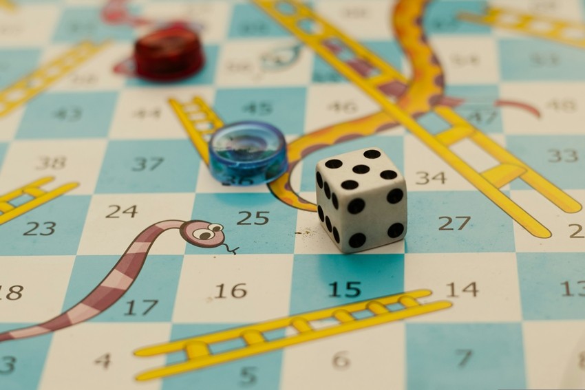 Snakes & Ladders-unsplash