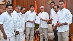 Tamil Nadu Politics: कुछ देर बाद राज्यपाल से मिलेंगे टीवीके चीफ सी जोसेफ विजय