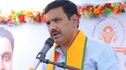 कर्नाटक बीजेपी में बड़े बदलाव की आहट, क्या विजयेंद्र को प्रदेश अध्यक्ष के पद से हटाएगी पार्टी?