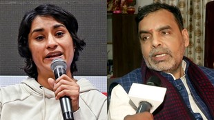 Vinesh Phogat, Wrestling Federation of India, WFI notice