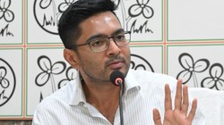 ‘आपको मुझे झुकाने के लिए सात जन्म लेने पड़ेंगे…’, TMC सांसद अभिषेक बनर्जी के घर पहुंची CID