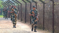 पश्चिम बंगाल से लौट रहे बांग्लादेशियों को वापस लेने पर आनाकानी कर रहे BGB के जवान, डिटेंशन सेंटर में 143 लोग