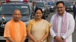 पीएम मोदी की अपील का असर, यूपी-राजस्थान समेत इन राज्यों के सीएम ने घटाया वाहनों का काफिला
