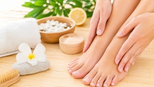 footcare tips for summer | summer skincare tips | pairon ki dekhbhal kaise karen