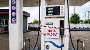 gujarat fuel no stocks | latest news | hindi news | fuel crisis