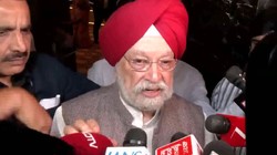 ‘तेल कंपनियां रोजाना हजार करोड़ का नुकसान झेल रहीं’, सप्लाई को लेकर हरदीप पुरी का बयान, कहा- ध्यान देना होगा