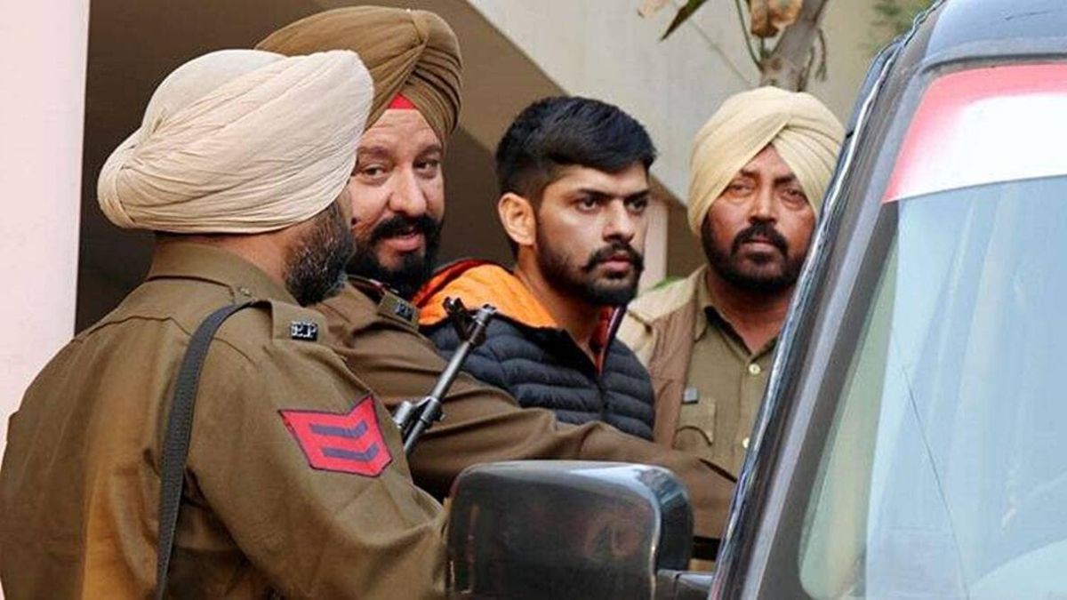 लॉरेंस बिश्नोई जेल इंटरव्यू में मुरब्बा और पुलिस का वाई-फाई खुलासा