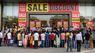 sale shopping | discount | smart shopping tips