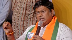 ‘पुष्पा इस बार फुस्स हो गया’, मोदी के मंत्री बोले- AB का एजेंट झुक गया, वो भी झुकेगा